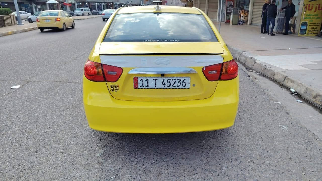 السلام عليكم
النترا 🚕  
موديل 2007
رقم بغداد  
 شرط التحويل 🚦 
محرك 16 
طخم تاير جديد 
طخم امامي خلفي جديد 
السعر88
الاستفسار عل رقم
***********كورك
