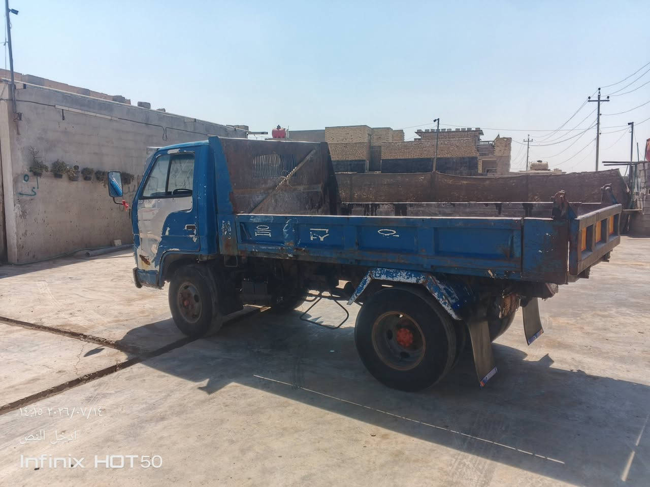 السلام عليكم سيارة ازوزة قلاب البيع رقم بغداد الماني تحويل مباشر كير ومكينة بنكو شاصي مكفول السيارة خير من الله السكن بغداد الشعب ***********
