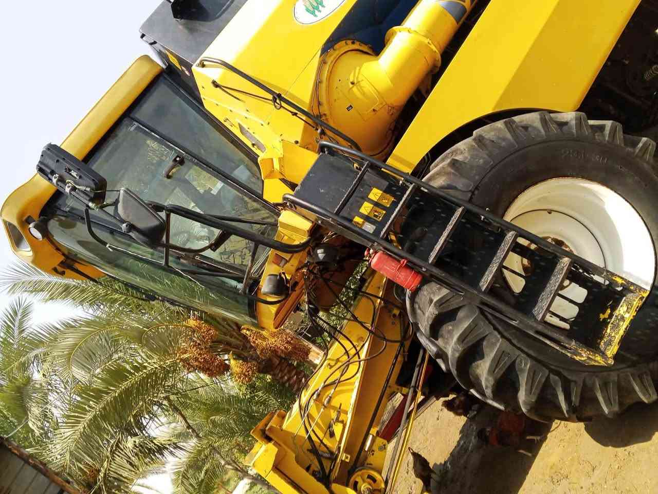 للبيع حاصدة  NEW HOLLAND
موديل 2009  اوربي،، دبل درام،، طبلة قلاب،، رقم اربيل 

المكان بابل جبلة 

***********

