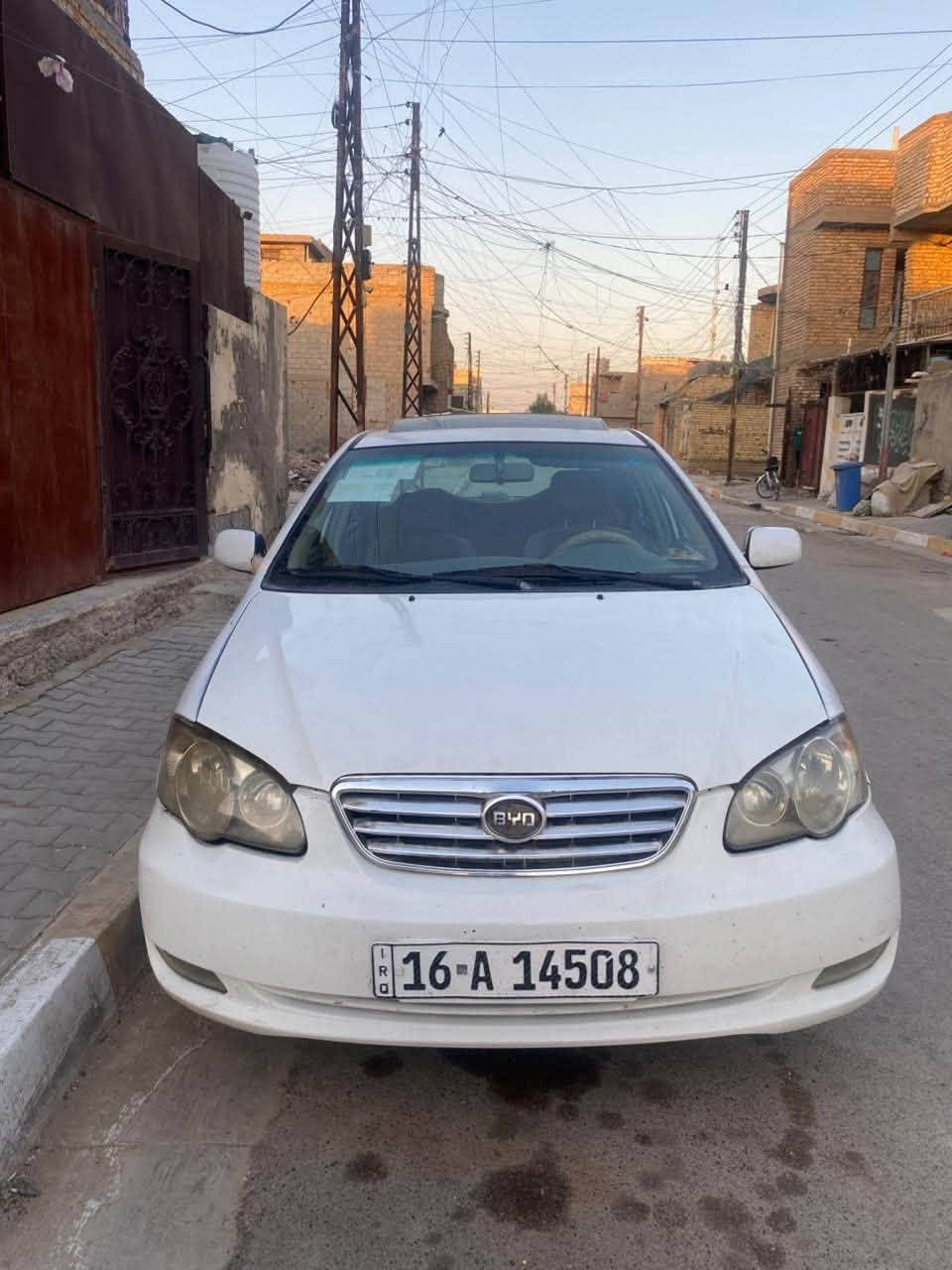 السلام عليكم للبيع 
..•
BYD F3. 2013
كير ومحرك ميسيبوشي المرغوب كير اوتو رقم قادسيه بسمي شرط تحويل
حداديه صدر امامي خلفي كله جديد
تكم شواصي كله كفاله
بيهه بس ضربه زغيره موضحه بل صوره وشويه بل جاملخ هم موجوده بل صور  والتبريد ميشتغل
السعر 53 وبيهه مجال 
العنوان بغداد الحسينيه مال راشديه
***********
