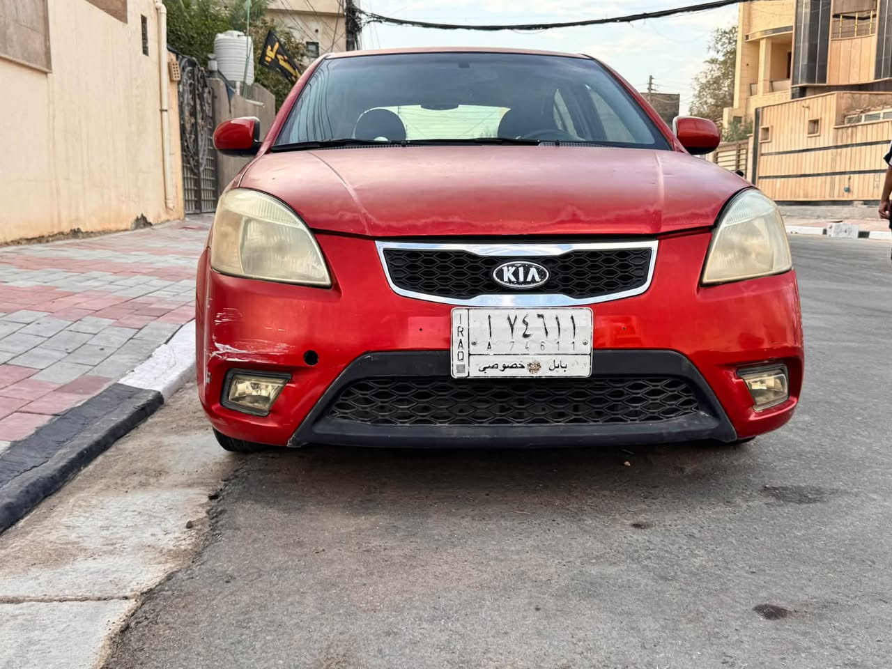 للبيع كيا ريو موديل 2010 
سيارة جاهزة محرك وكير مكفول 
وارد امريكي  محرك  دوش الكبير 
بيها صبغ جاملغ ايمن فقط  الباقي بلادي ما بيها صبغ  باسمي تحويل مباشر 
المكان كربلاء  الصمود 
*********** الهاتف 
السعر 65 وبيها مجال
