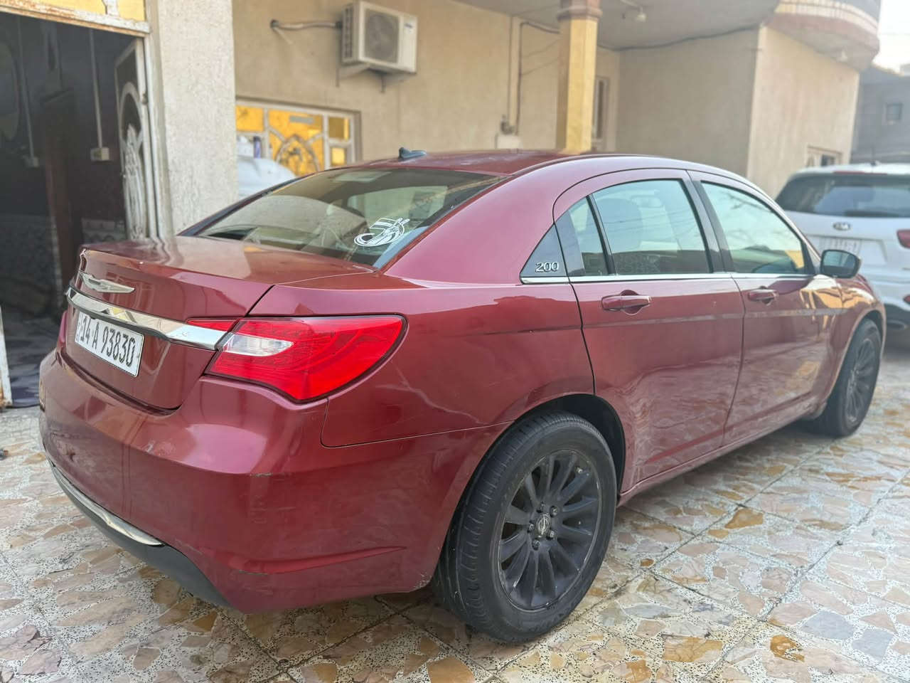 سي 200 مديل 2014 رقم بصره تحويل 
بيها 3 قطع الاماميه صبغ بدون دواخل 
مكينه 2400 كفاله مكينه وكير 
جاهزه السياره نضيفه شاشه كاميره 
تحكم استيرن السعر 64 بيها مجال 
مكاني البصره الشراي يتصل ***********
