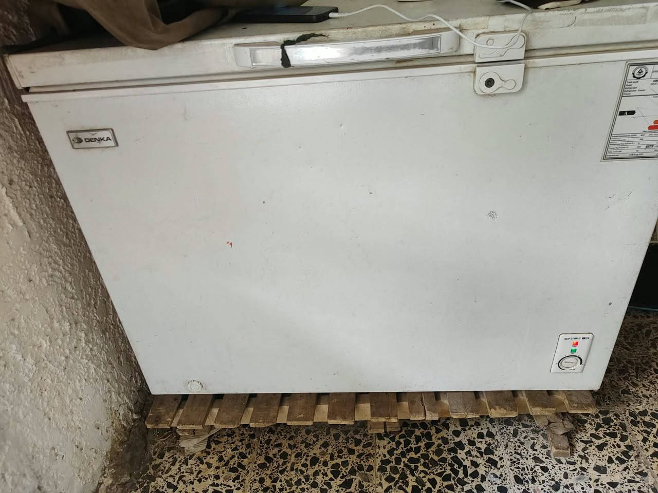 كنب • للبيع • واتساب