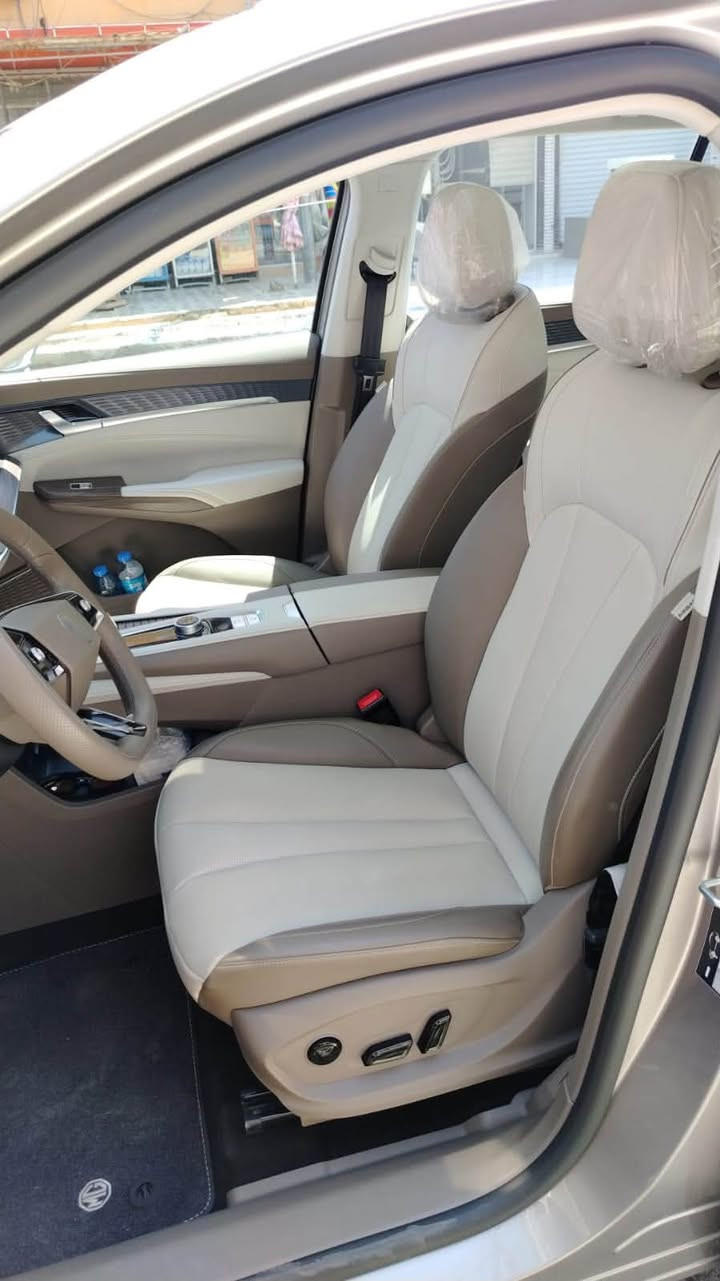 امجي 2024 RX9  كلين
فول مواصفات. شاشة كاميرة رادر سلايت كاميرة 360.  باناروما.    دبل اكسل. دبل گير  كشن كارباء فول فول مواصفات.    رقم اربيل. 

مكان/ اربيل 
سعر /35 ملوين مجال 

رقم/ ***********
***********
