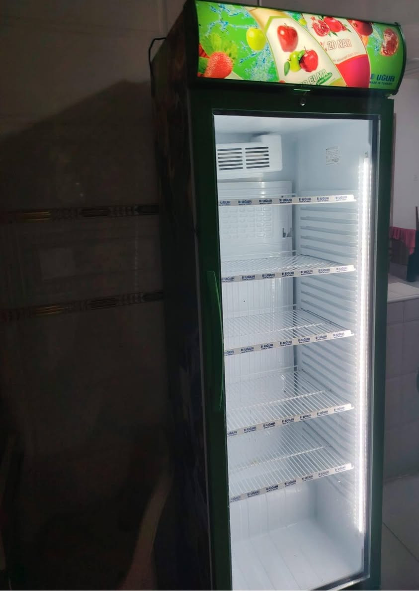 السلام عليكم مرخصت الادمن
عارضه ايكور تركي للبيع 
شرط الشغل والضمان 
سعر 350  وبي مجال 
مكان بغداد الراشديه 
***********
