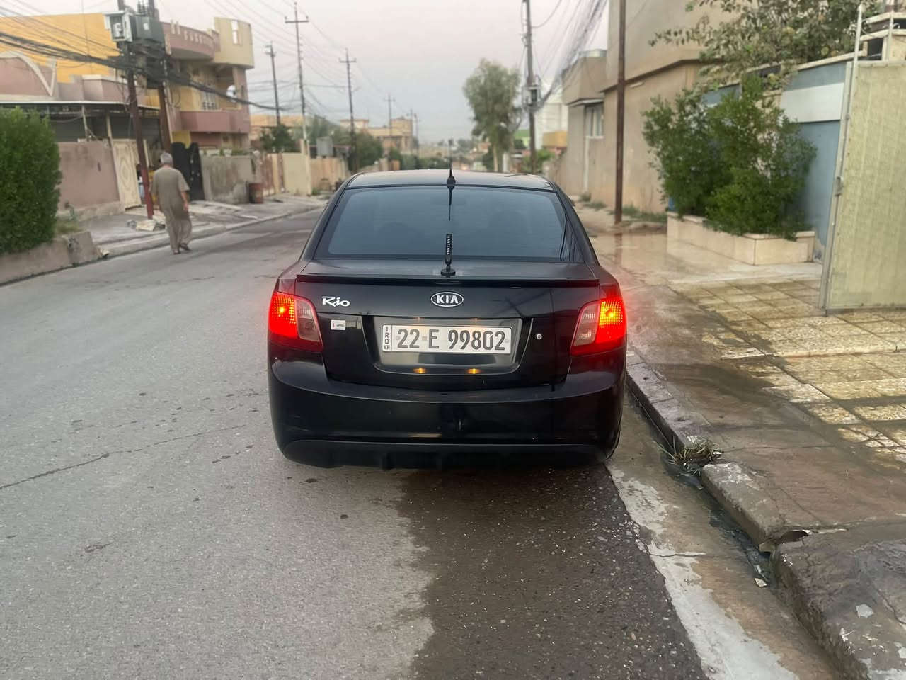 كيا ريو للبيع موديل ١١ محرك ١٤ 
بيها جوليح بل بوند  بيها شبرين صبغ ابيعها  قطعتين صبغ بدون دواخل السيارة جاهزه خير من الله 
***********
رقم اربيل سنوية جديدة 
***********

