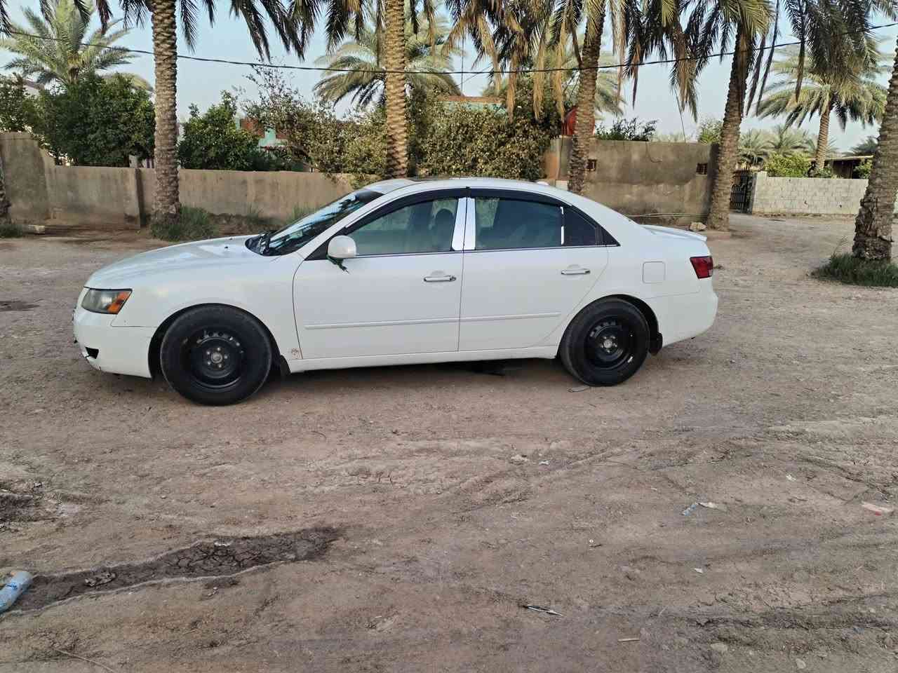 السلام عليكم للبيع سوناتا موديل 7 فقط بيه قطعتين صبغ باقي مكفول بغداد نكليزي بسمي فول مكينه ٦كير حدادي مالت جناي ماتحط عليه لو برغي تبريد ثلج العنوان بابل السعر 85 بيه مجال ***********
