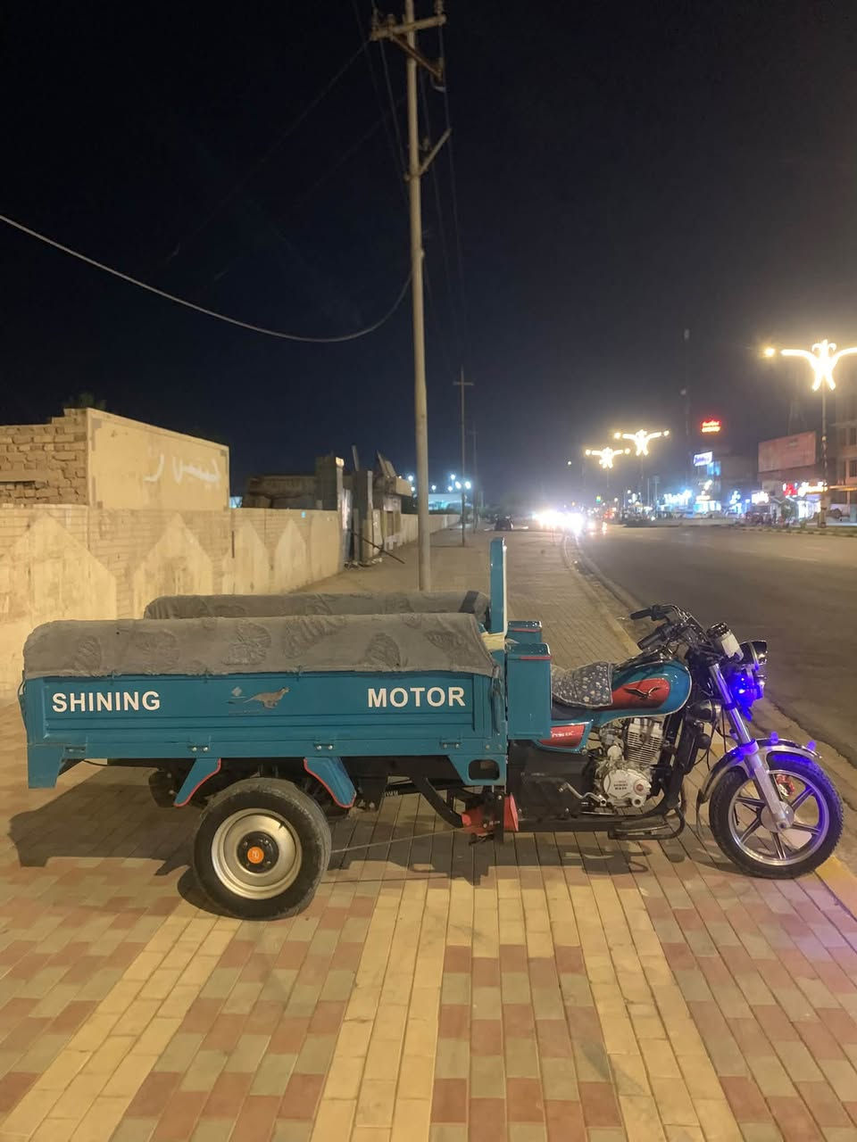 السلام عليكم  للبيع موديل 23ومحرك
24نضيفه وشوفت 

سنويه وأرقام الواح موجوده وباسمي *********** استفسار خاص مكان كربلاء اطوريج
