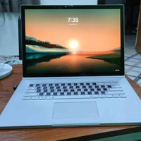 Surface book 2 , سرفيكس بوك ٢ للبيع 💻 🔹 المواصفات: • RAM: 16GB • Stora...