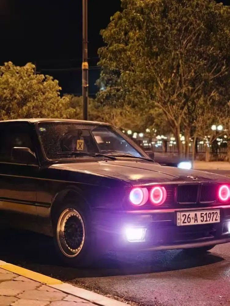 سلام عليكم

للبيع
بي ام زعره 318 bmw e30
موديل 1990
محرك بلاد 18
سيارة بلادية بدون صبغ
رقم انكليزي السنوية بأسمي لحد 2029
شرط التحويل او الوكالة

عنوان / ديالى - خانقين
للتواصل واتساب / ***********
