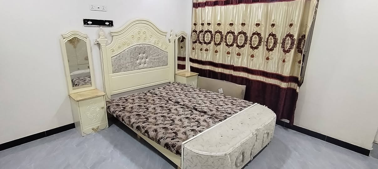 غرفة تركية • منصوبة ٣ أشهر • نضافتها ١٠٠٪