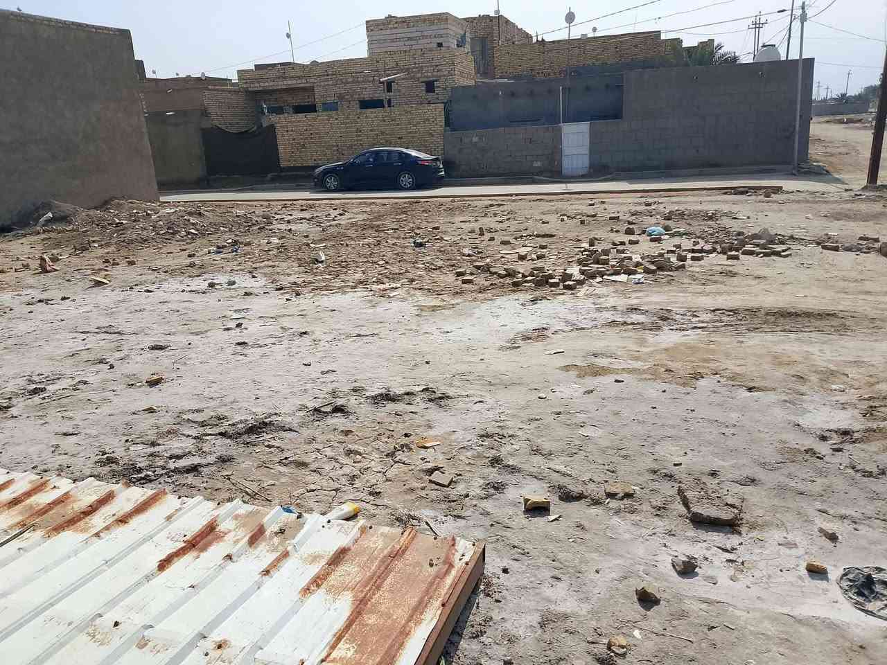 سلام عليكم
عرصه طابو صرف للبيع

مساحه 324م. ركن على شارعين

مدفونه تراب

العنوان الديوانية_الدغارة _حي الشرطه _مجاور مدرسه الرافدين

السعر.♦️  خاص

 الاستفسار
            ***********
____________________________

او زيارة مكتبنا في الدغاره مقابل قائم مقاميه
مكتب عقارات الدغارة
أهلًا وسهلا بكم
