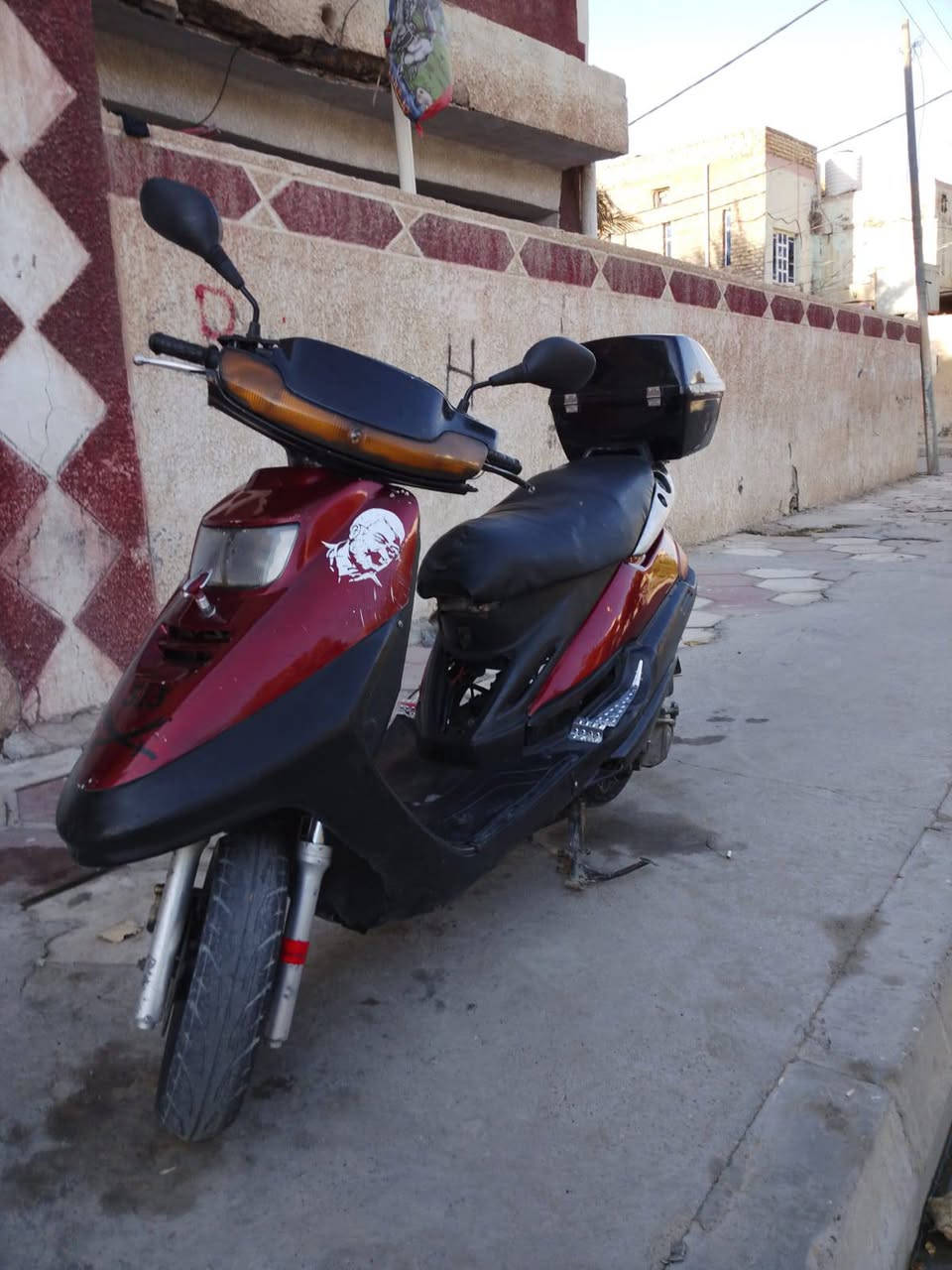دراجة فراشة للبيع نكرة سلف خير من الله اي نقص مابيهة ربع متصرف عليهة سلف جديد قايش جديد كلجات جديدة 
مجفتة صار سبوع محرك ناعم يخبل نص سلف وهندر واحد 

(السعر280)وبيهة مجال نشاءالله

*********** اتصال فقط
***********واتساب
