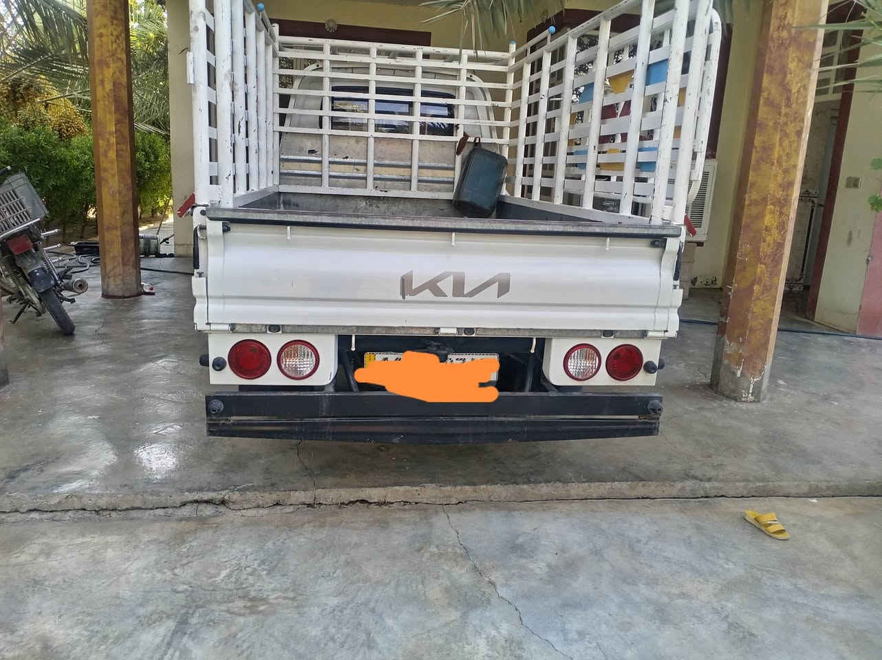 كيا حمل موديل 23 نظافه فول  رقم بغداد باسمي تحويل ثاني يوم  مكفولة من محرك والشاصي والضربة تبريد ثلج للبيع بدون محجر العنوان ديالى المقدادية الصدور السعر 150ورقه وبيه مجال رقم الهاتف ***********
