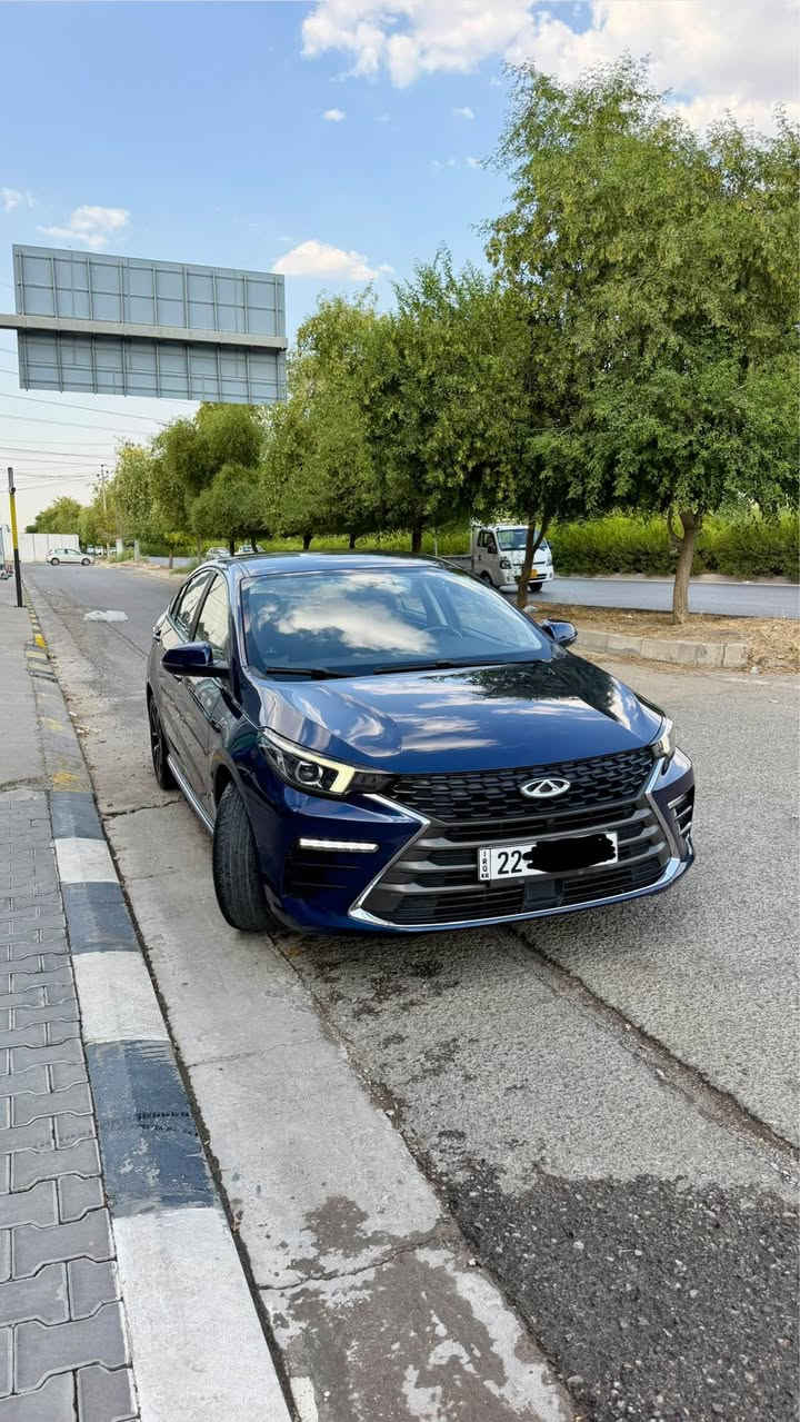 شيري أريزو 6 COMFORT 2023
مواصفات كومفورت نص فول 
لون مميز نيلي
ليد نهاري امامي و خلفي
ويل كروم ١٨
بصمة دخول
تشغيل عن بعد كشنات جلد و الكنتارة
شاشة كبيرة
كامرة خلفية و حساس خلفي
بريك الكتروني و أوتو هولد
مثبت السرعة
شاشة لتحكم بالتبريد
تبريد ثلج ❄️❄️
تبريد مركزي
و بعد هواي مواصفات

السيارة محركها ١،٥ توربو 🚀🚀
ضمان شركة سراب 5 سنوات 💯💯
ماشية ٣٥ الف كيلومتر
كلين كفالة عامة من دعامية للدعامية بعد بضمان الشركة و قبل كم يوم مسويلها سيرفس

سعر 107 و بيها مجال حگ الجية

*********** واتساب أربيل, العراق
