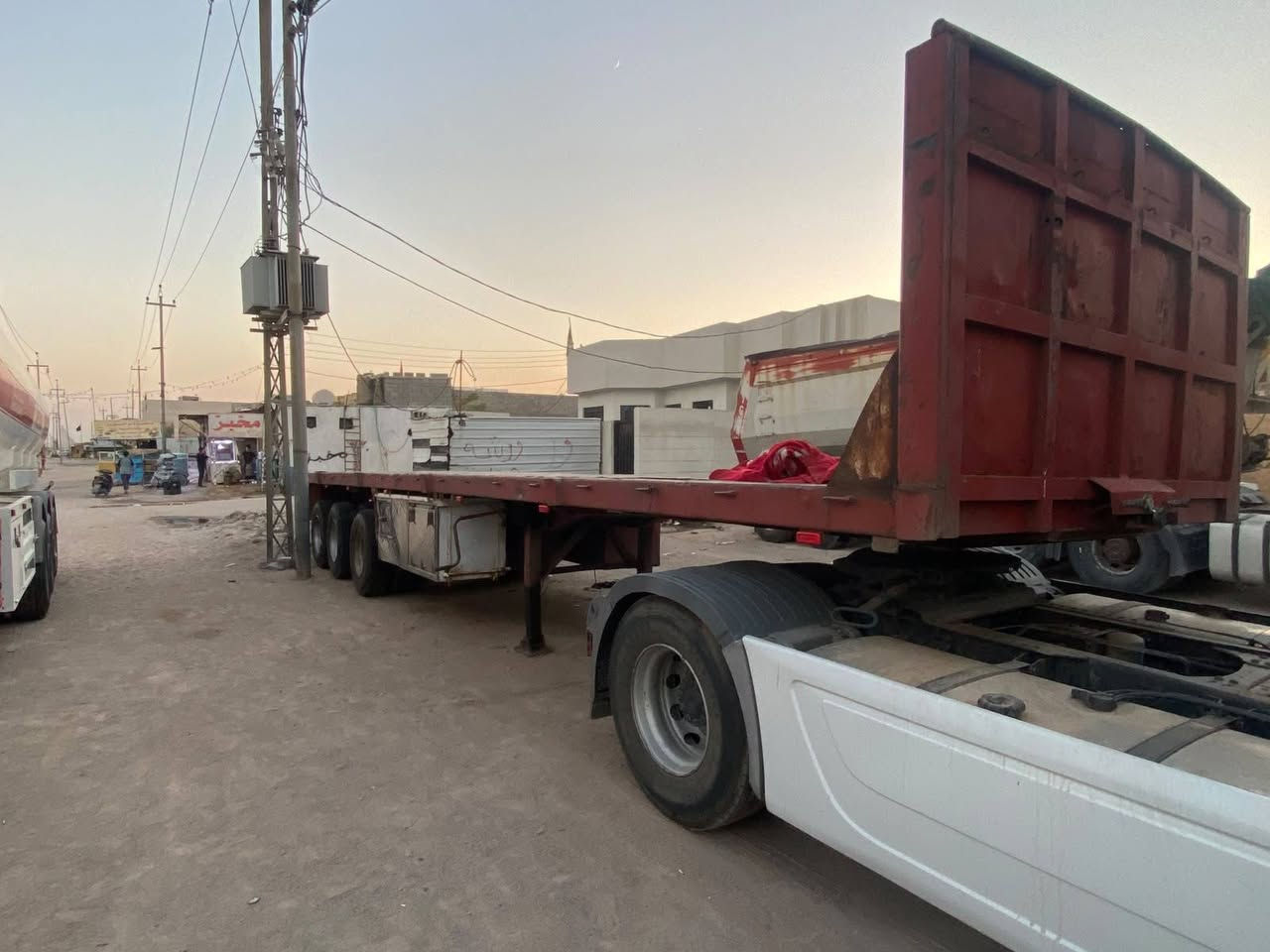 السلام عليكم
عربانه للبيع اوربيه محدده كامله  وجاهزه للشغل 

تايراته ٢٢ ونص للاستفسار ***********

سعر ٥٥ ورقه وبيه مجال 

العنوان البصره زبير
