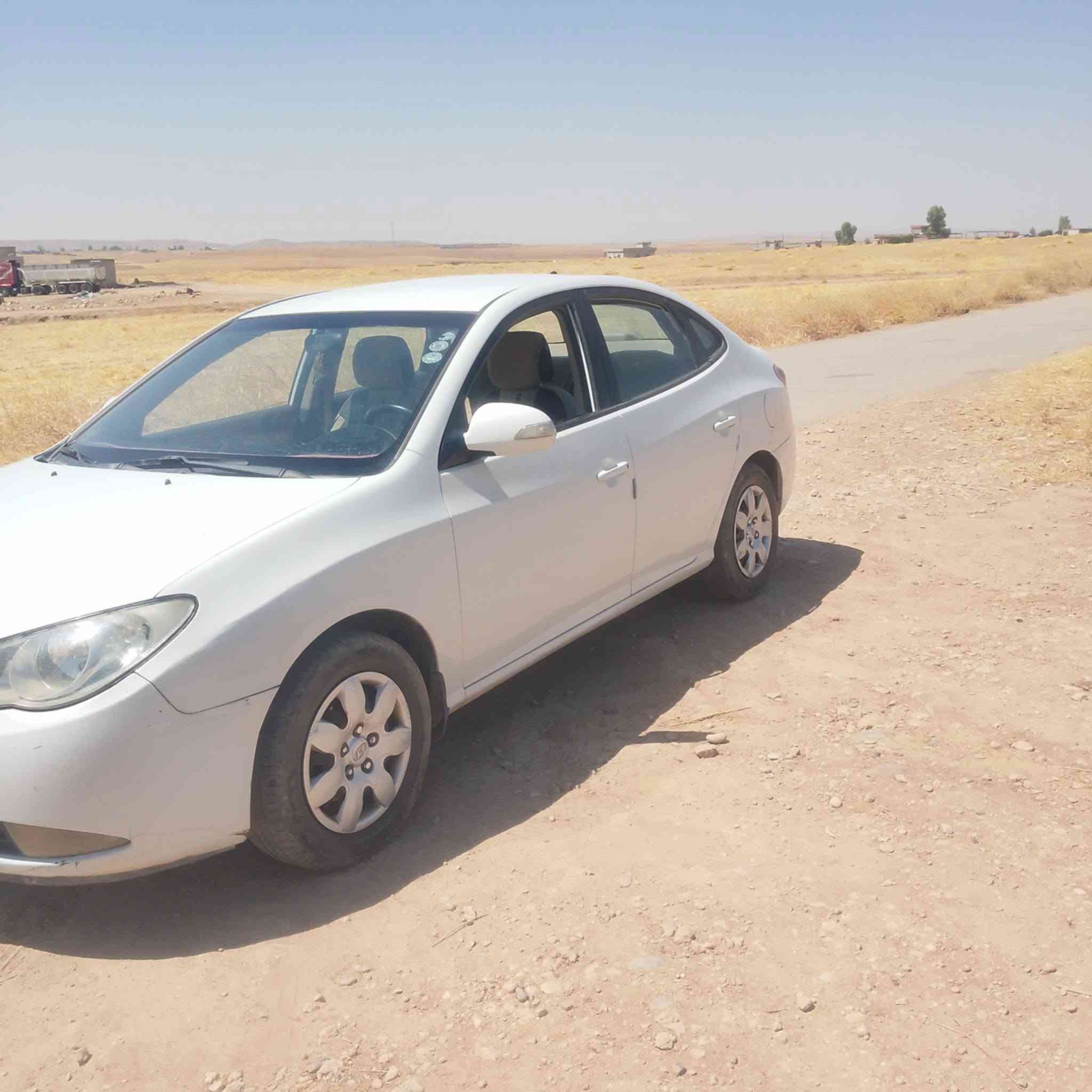 النترا ٢٠١٠ كوري
اربيل..سنوية صاقطة محرك ١٦..كير مكينة شرط..بيعا ٣ قطع صبغ راس الجاملغ الامامي والخلفي وشبر البوند
  بدون دواخل شرط الوكاله والتحويل..السعر ١٠٠
***********
