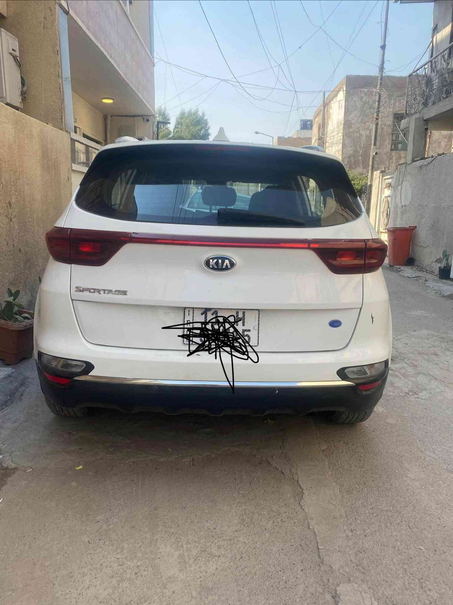 اسبورتج 2020امريكي ماشي 144كيلو  بغداد بسمي ثاني يوم احولك 155ورقه ***********بغداد المنصور

نص مكتوب في الصور:
- كروب سبورتج الرسمي هندسة هندسة • 44 د •
- اسبورتج 2020 بغداد للبيع او مراوس امريكيه *********** ماشيه 132كيلو