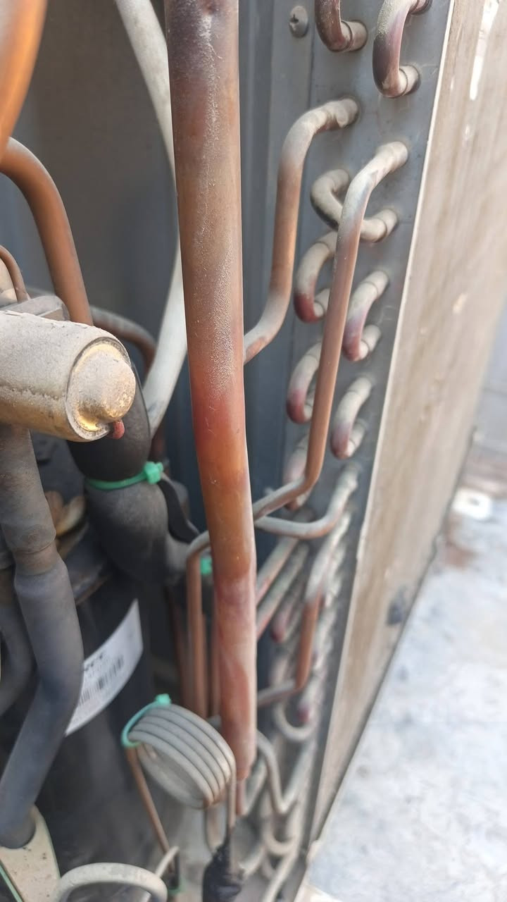 سبلت مستعمل للبيع كما مضح بل صوره اسم الجهاز كرافت بس الشغل مالته كله توسوت  بوريه ممستعمله جهز كله جديد السعر 480 وبي مجال بصيط الشراي يخابر واني حاضر ***********
