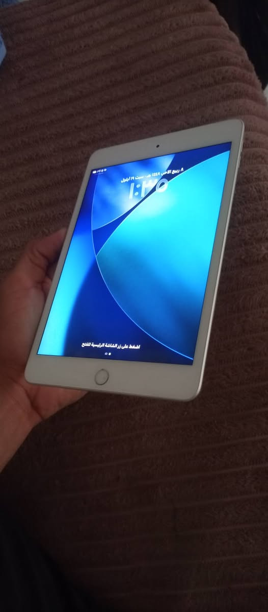 ايباد مني 5 كله ابلادي
ذاكره 64نضيف
بصمه شغال كله
صوت ،سيم ،كامرات كله شرط
وتساب ***********
سعر 175
