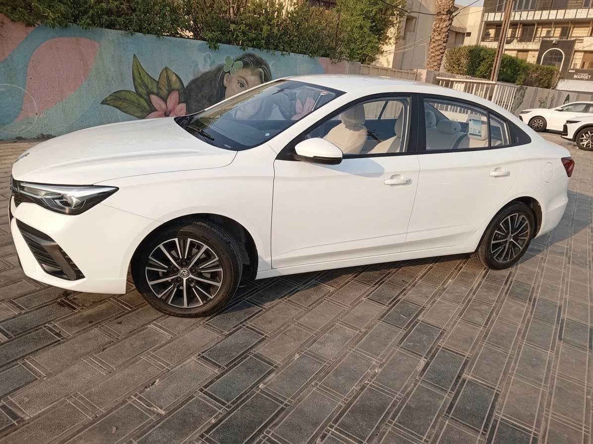 MG 5 2025
شکڵ نوێ
Comfort
بەسمەیە و تەبرید مەرکەزیە و ئاوێنە ئیشارەت و شاشە گەورە و حاسەیە و carplay و چەندین مواسەفاتی تر، سەیارەکە ١٧٠٠٠ کم ڕۆشتوە و تازە سێرڤسی بۆ کراوە لە شەریکە زەمانی ٥ ساڵی ماوە و هەموو گیانی بەشەرت

نرخی ١١٩ گەڵا و معامەلە

*********** السليمانية, العراق
