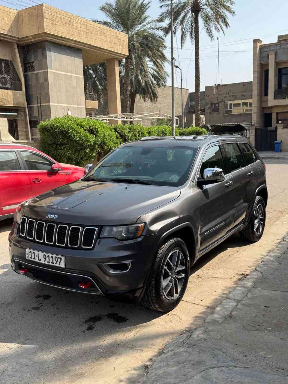 جراند شيروكي ليمتد • ٢٠١٩ • ٧٣٠٠٠ مايل