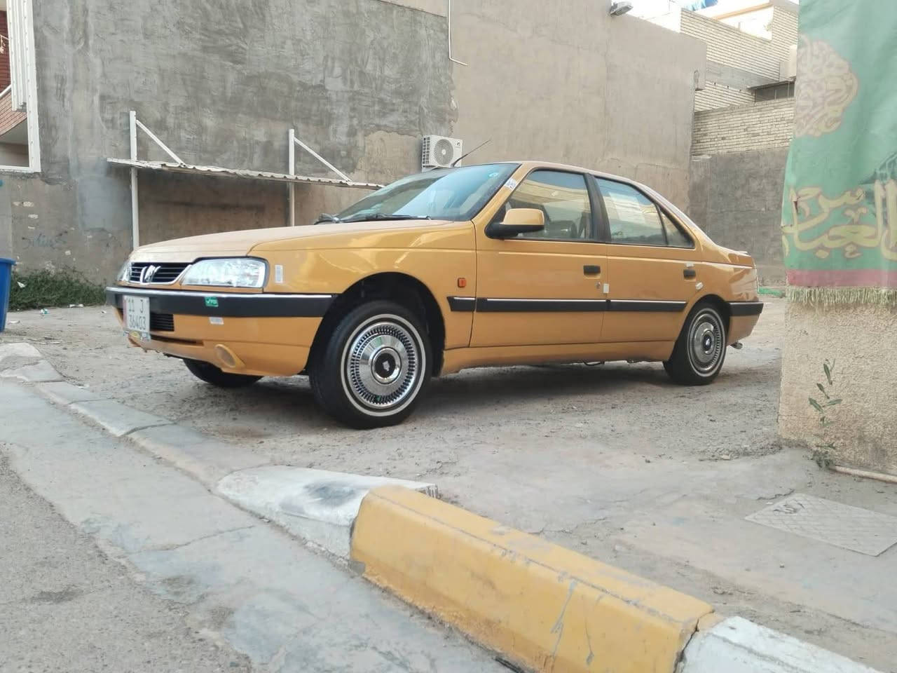السلام عليكم بيجو لميس 2015 سياره جاهزه كل نقص ما بيه  ضربه بل جاملغ الخلفي فقط سنويه جديده بسمي تحويل ثانيوم مكاني بغداد زعفرانيه السعر 42 بيها مجال حك جيه ***********
