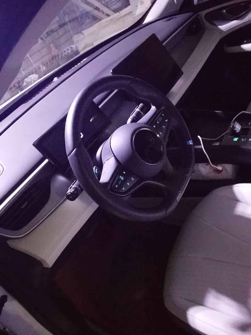 سيل 05 موديل 2025 فول مواصفات
رقم كربلاء
ماشيه 6000
13 كامرا
عارضهه 24 مليون
مكفوله كفاله عامه ماعدا رصعه بالجنطه
***********
