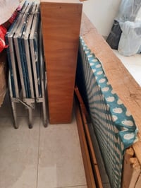 للبيع  سرير خشب  مع  حديد  للتواصل  الاتصال على  الرقم  077222334418