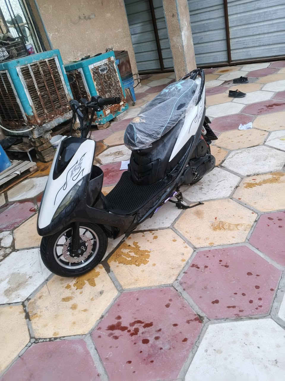ماكس عدله كفاله عامه من كلشي مكينه مامفتوحه 49بلادي وياله رياضي اصلي رياضي جك صفح رياضي كلجات WFاجن وياها من نزلتها من رمبه ديل خلفي رياضي دبلات قزم بلادي بها غراض رياضي بعد غراضها كلهن موجودات لايت بريك كدام كلشي موجود دراجه أصلها شهرين من نازله ختم واحد مكان نجف رقمي ‏‪***********‬‏دراجه على فحص أكبر مصلح جيب
