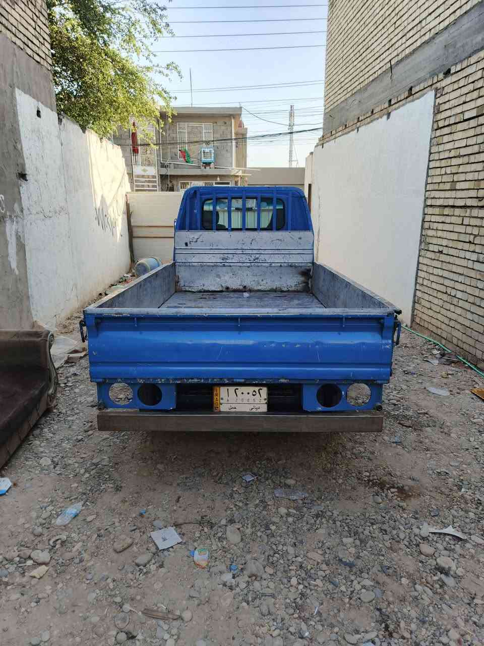 السلام عليكم السيارة البيع موديل ٩٣مكاني جسر ديالى فلكت سلمان السعر ٤٠وبيهه مجال هاتف ***********
