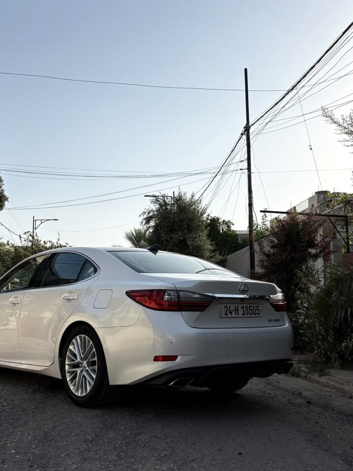 لكزس ES350 • ٢٠١٨ • بدون صبغ