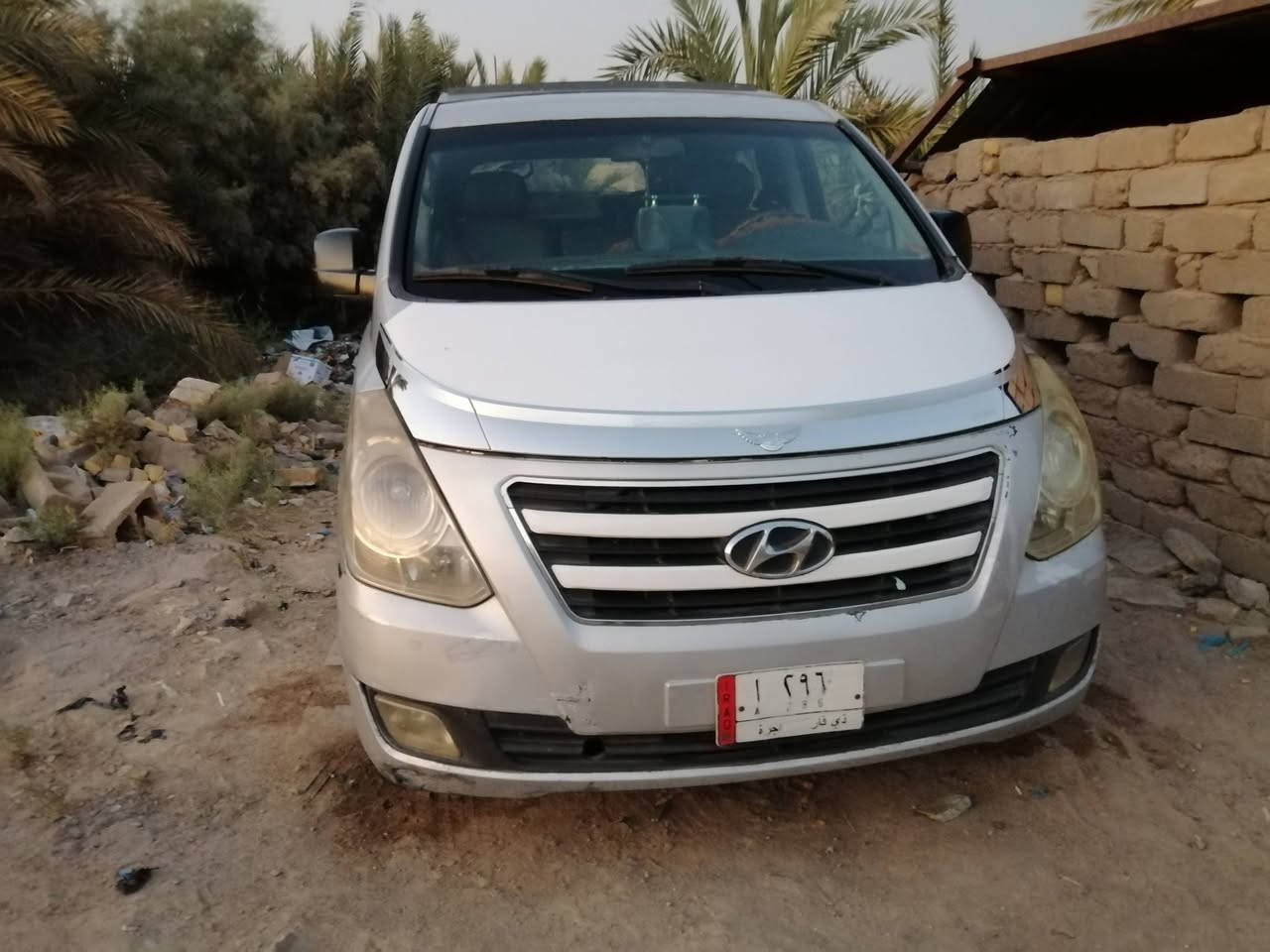 سلام عليكم استاركس للبيع مديل 2010 مسكر اصل كير عادي سياره جاهزه الرقم *********** مكان ناصريه سوق الشيوخ
