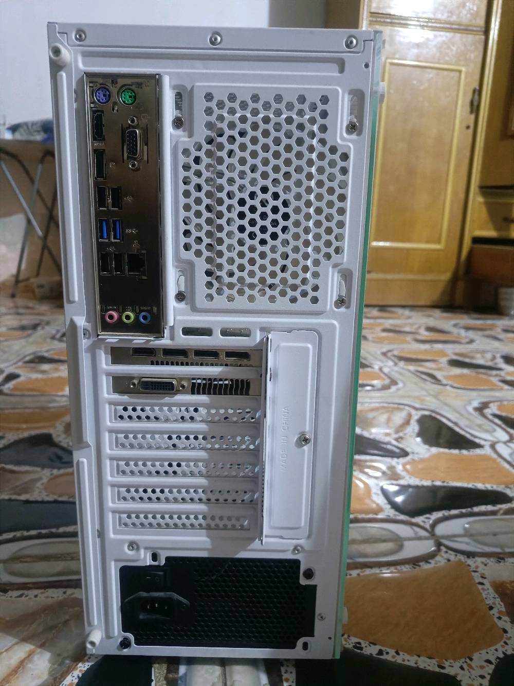 تجميعة • RX580 • شاشة ٢٧ إنچ