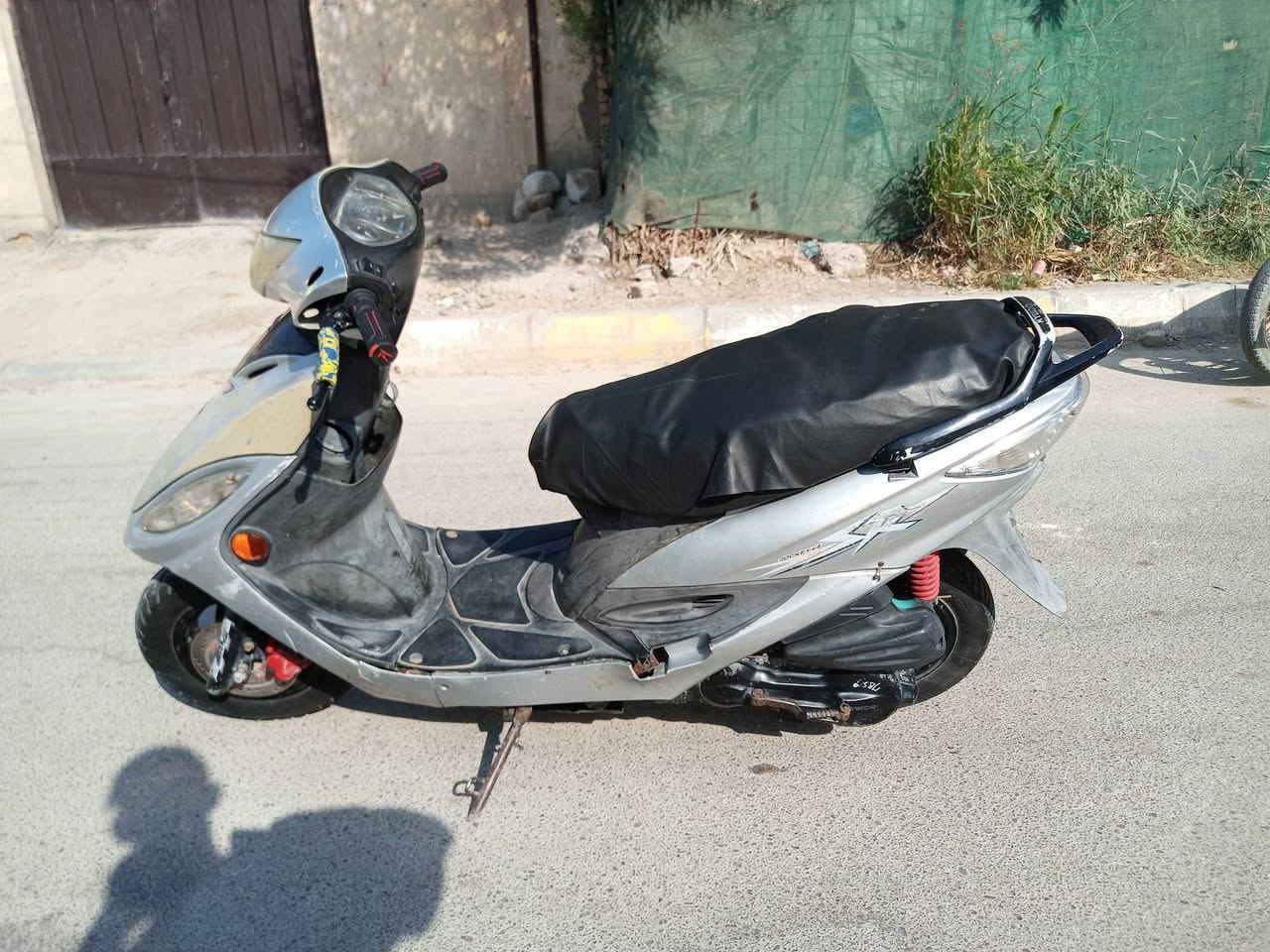 دراجه ياباني جيفور ابلااديه شغاله جميع كهرباءيات مكينه ناعمه شلعه ومعدل السعر 350  /***********
