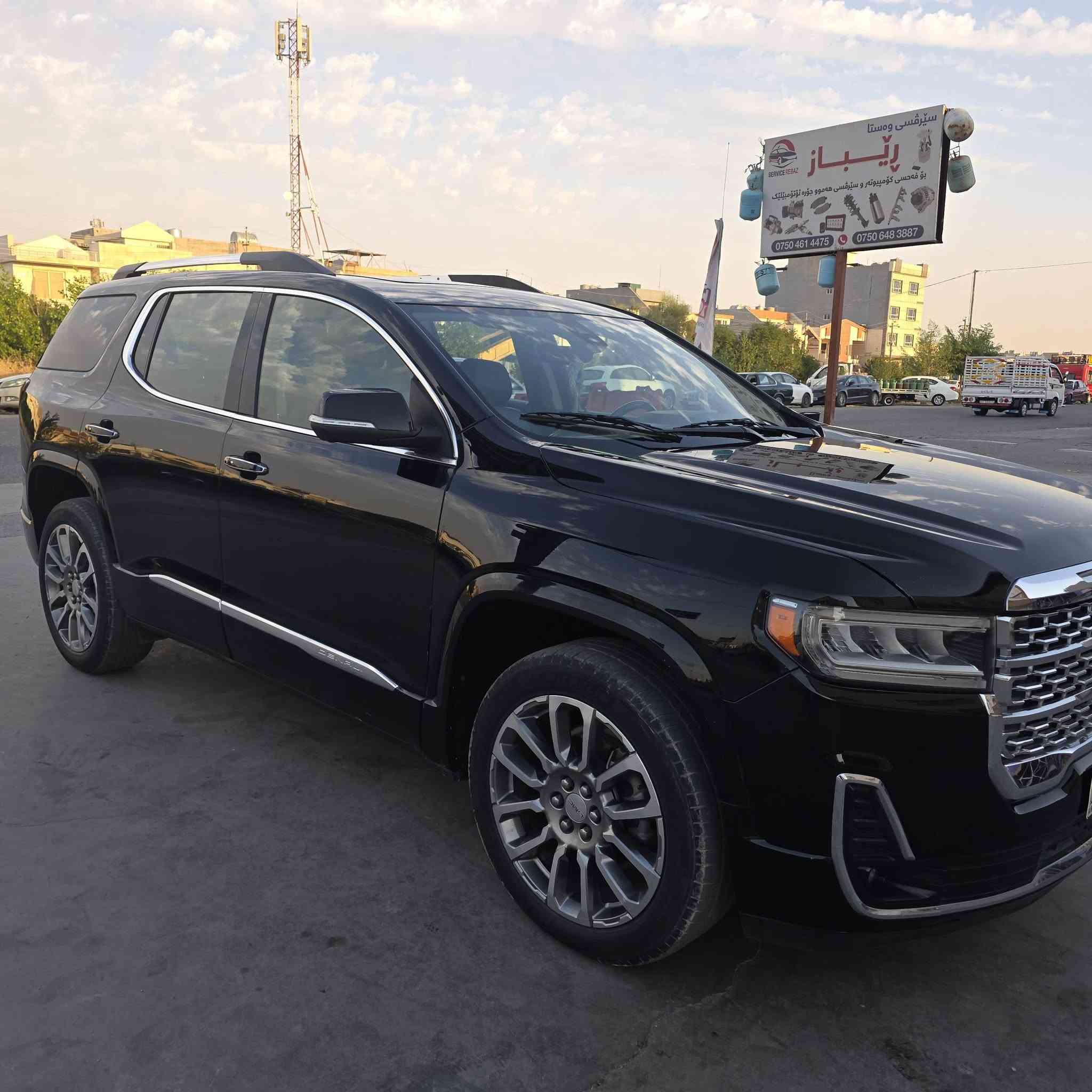 للبيع GMC acadia
@الجميع المواصفات دينالي فول
الموديل ٢٠٢٢
المواصفات فول للاخير 
5 كامرات 
رادار 360 
داته شو 
كشنات vip
كشنات جلد 
كشنات كهرباء 
كشنات هزاز 
كشنات تبريد تدفئه
ويل كب 20
بصمات ابواب وتشغيل 
صندوق كهرباء 
مكينه ٦ سلندر اي بنزين تشتغل
ستيرن تدفئه وتبريد وكهرباء 
مرايا شفط 
مرايا متحسي ضوء 
شاشه وكاميرا 
حساس امامي خلفي
وبعد مواصفات هوايه يرادلهن صفحه كامله
العنوان اربيل 
للاتصال ***********
***********
السعر ٢٣٠ وقابل للتفاوض
رقم هزه وفحص جديد
