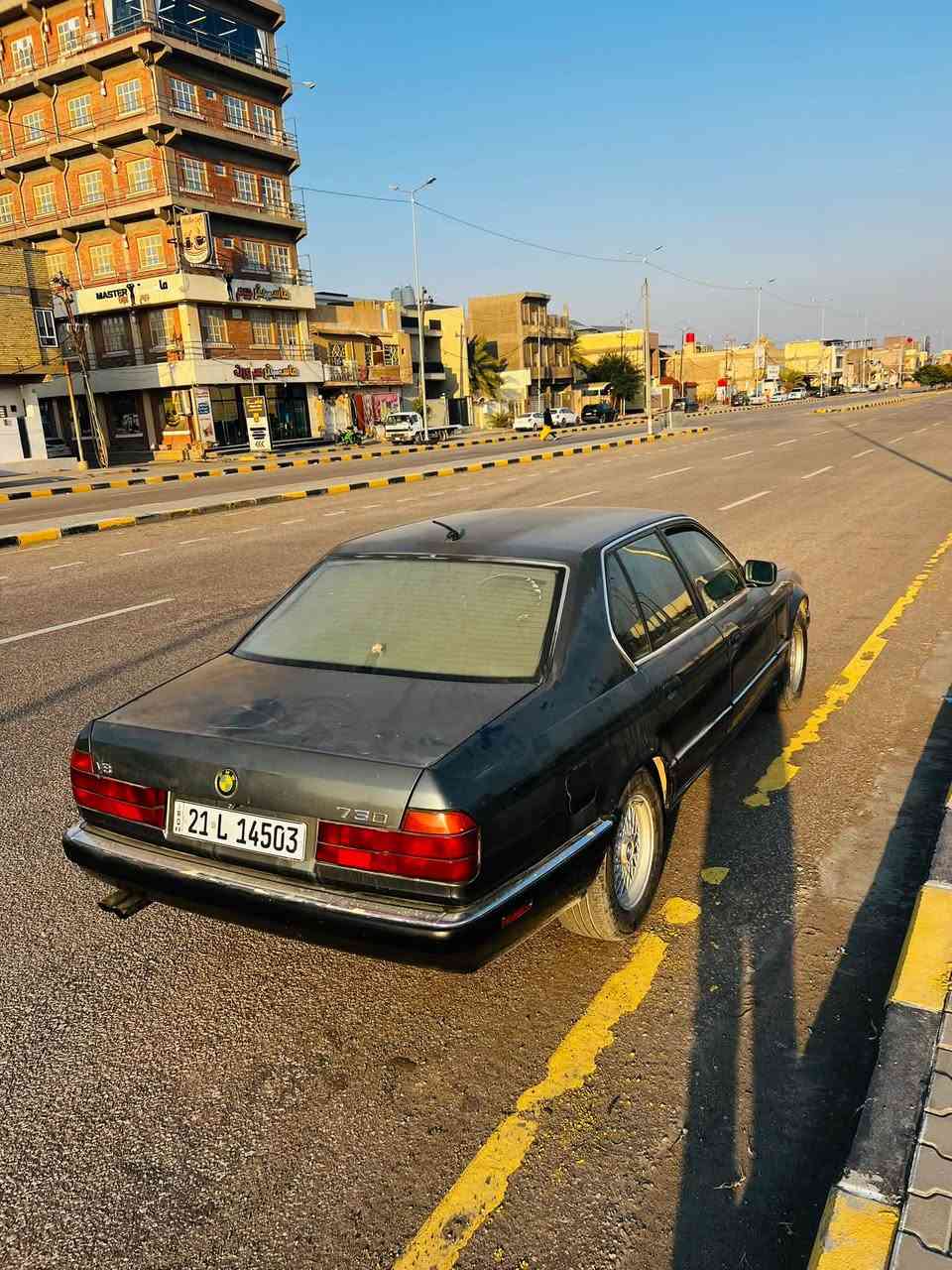 سلام عليك
سياره BMW730i موديل 1993اصل بليته وسنويه ومكينه لامحوره ولا ملعوب بيهه محرك V6 3000 بلاد مفتوح  كير ومكينه مكفولات شرط رقم سليمانه سياره يرادله ترتيب ملاحضات بيهه زغيره مكفوله من ضربه وصبغ عضمته تخبل سياره داخل ابيض معروفه مواصفاته ميحتاج اسولف بيهن وارد يابان سياره فول ماعده الفتحه سعر 62ورقه وبيه مجال قليل 
ملاحضه الميعجبه سعر خل يتوكل لحد يضل يطي اسعار من كيفه ميعجبك الله وياك والله يرزق جميع 
متواجد فقط ☎️ اتصال ***********
