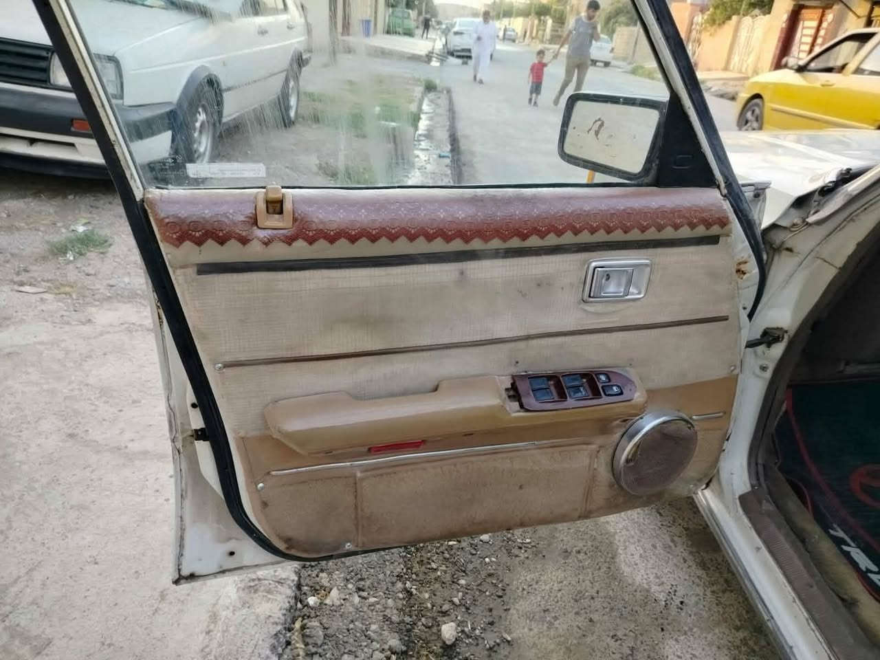 سوبر ٨٢ • اوتوماتيك • مكفولة صبغ
