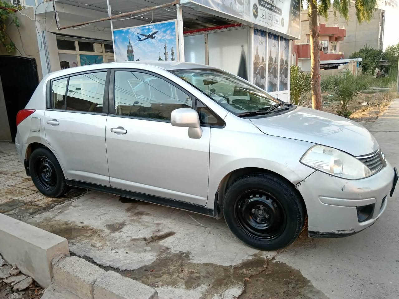 نيسان فيرسا 2008 حادث أمريكا نص تكما باب َورا السايق مكينة 18 كير عادي 6 نمر ممشاها 170 الف ميل حقيقي سيارة كاميلي مال بيت كير جديد شرط مكينة لاستيك قبغ ولفات فقط تبريد تدفئه شرط سيارة جاهزة وخير من لله
مكلف بل نشر هذا رقم صاحبها

‭***********‬
