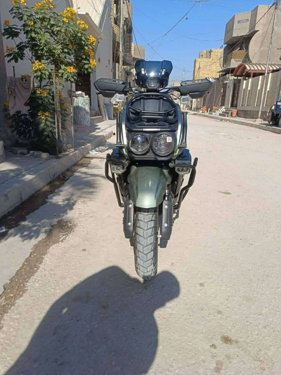 سلام عليكم دراجه اباجي جبلي للبيع دراجه جديده صار 8اشهر طالعه من الوكيل مااطلع بيه من البيت للسوك دراجه نضيفه مامفتوح برغي بيه مكاني ديوانيه شاميه هذا رقمي  ***********
