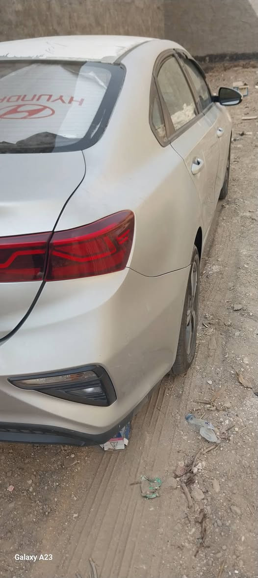 كيا سيراتو ٢٠١٩ لون سلفر مكينة ١٦٠٠ السيارة بيهة قطع صبغ وبالقمارة  هم صبغ  مجفية ابيع صبغ عام بدون داخل ولا كص مكاني بابل للاستفسار اكثر *********** مكانها بابل المحاويل, بابل
