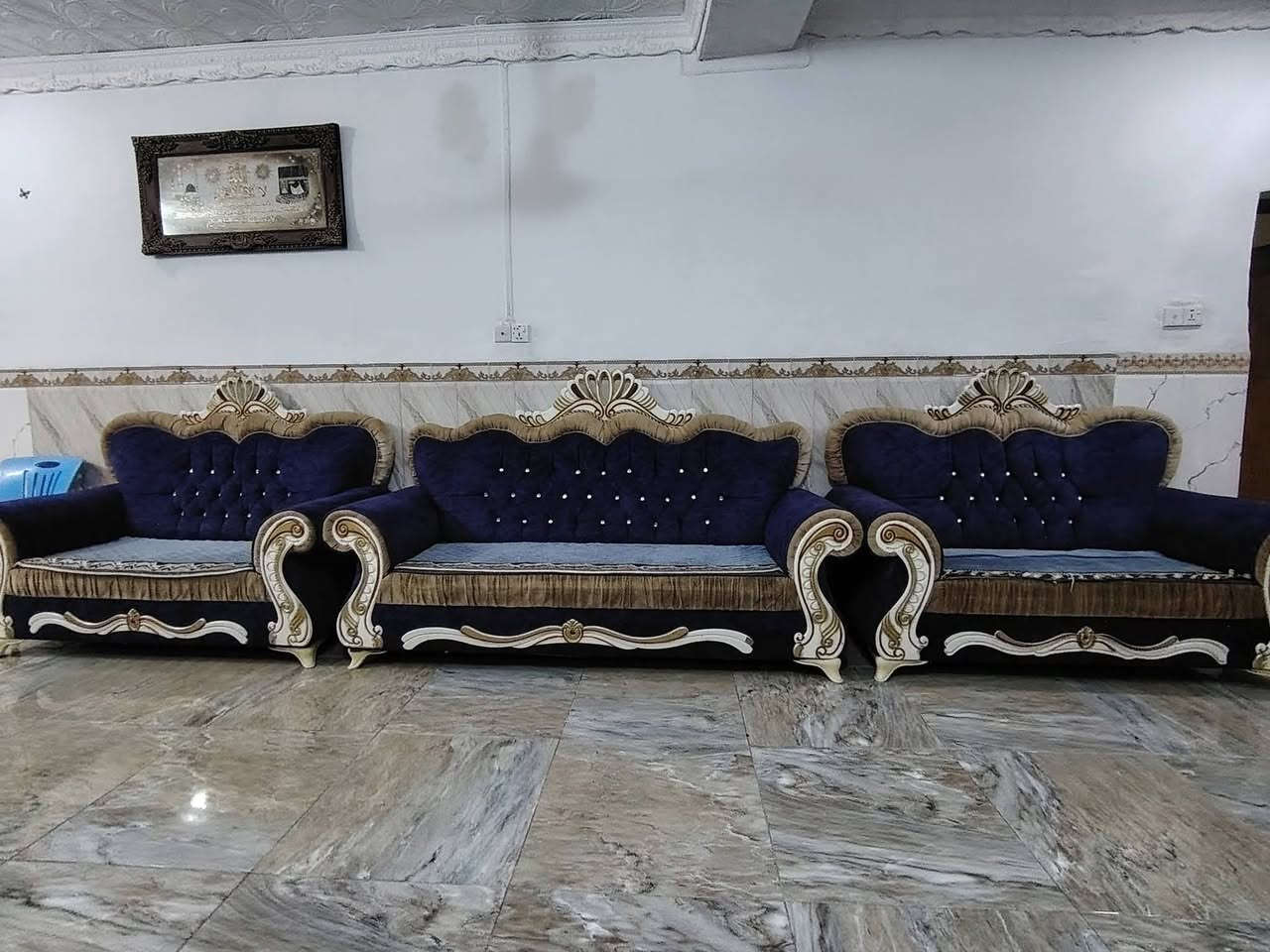 تخم ملكي • ١٢ مقعد • بابل الحمزه