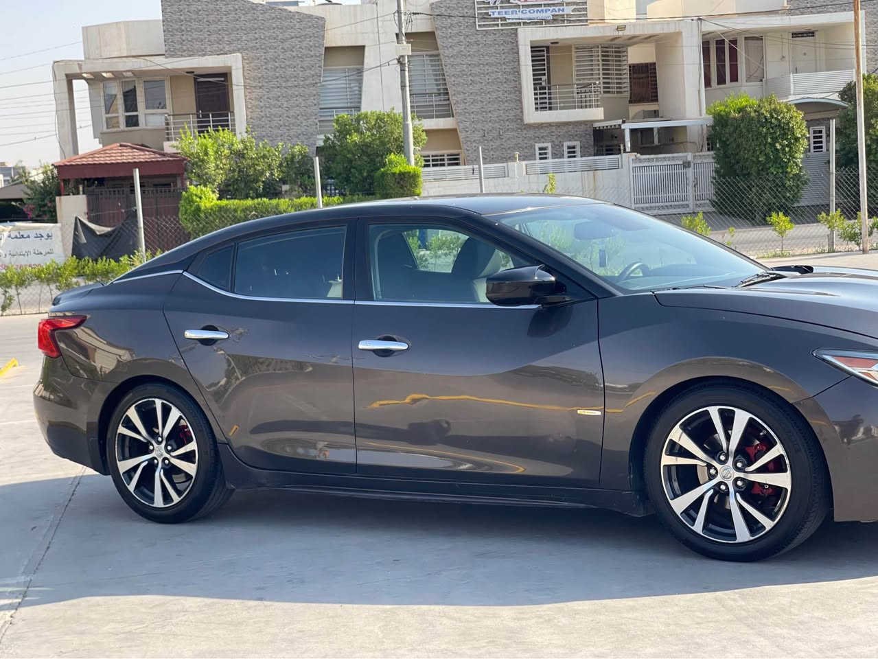 نيسان ماگزيما ٢٠١٦
٢ پارچه ى سبوخه چاملخ و ده ركه
له گه ل سئ چوار ته حديلو شت  
گيرو مه كه ينه و هه موشتى به شه رت 
٩٤ مه جال 
*********** أربيل, العراق
