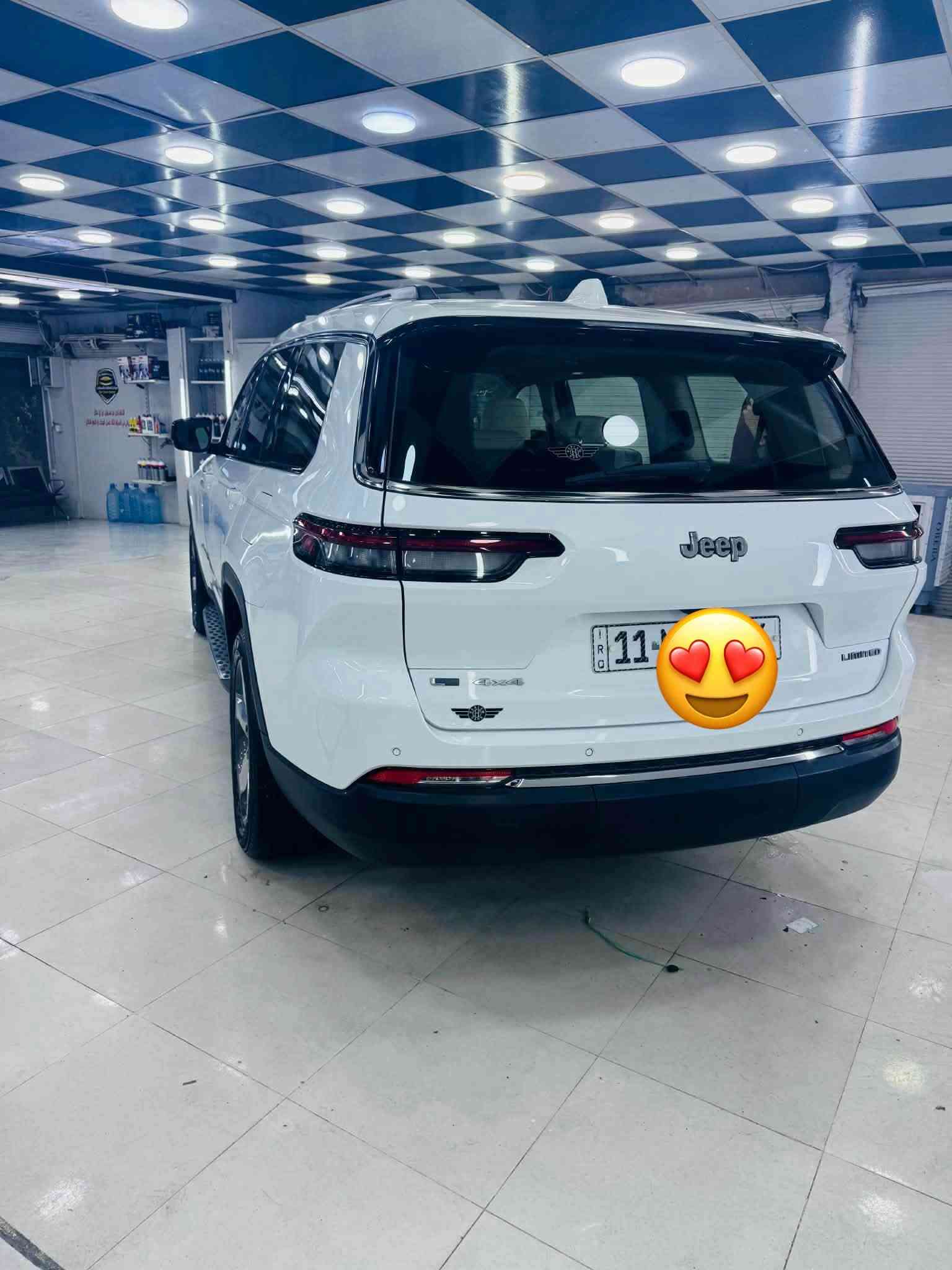 🚘 للبيع جيب 2022 خليجي ال – وكالة هارلم 🇺🇸✨
🔸 Limited
🔸 رقم بغداد
🔸 ماشية 46 ألف كم حقيقي
🔸 السيارة باسمي شخصياً 
🔸 بانوراما ☀️
🔸 شيفتات ستيرن 🎛️
🔸 مودات قيادة متعددة
7 راكب العائلي
🔸 تخم تايرات جديد دلوب الياباني 🛞صار 3 اشهر من شديتة  مليون وميتين سعرة
🔸 الإسبير منازل
🔸 السيارة مكفولة من كل شي ، گير ومحرك  خير من الله 🙏🏻
🔸 كفالة عامة والسيارة بحالة ممتازة جداً
🔸 ما تحتاج أي مصرف، جاهزة للاستخدام مباشرة 💯

✨ سيارة نظيفة جداً وجديدة بكل معنى الكلمة

🤲🏻 وبالخير  على اللي ياخذها. السعر 320 
للاستفسار *********** مكان السيارة ديالى
