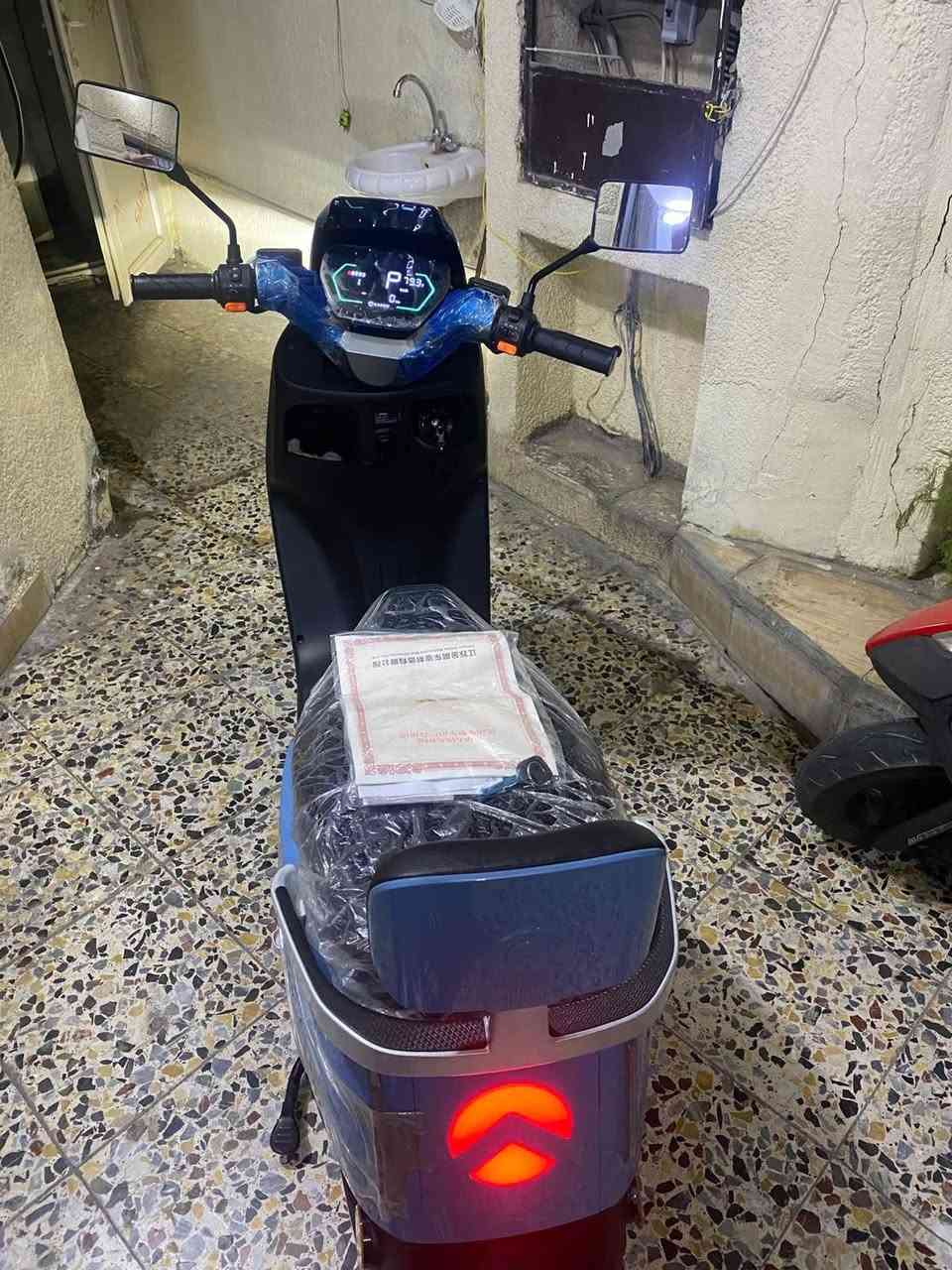 سلام عليكم دراجه شحن 6بطاريات دراجه جديده صارلها شهر 
نوعيه318 2025Hvs دراجه نضيفه عل فحص دراجه زيرو مماشيه عنواني الاعظميه سعرها مليون و50 وبيها مجال بسيط 
عنواني بغداد الاعظميه الرقم ***********
