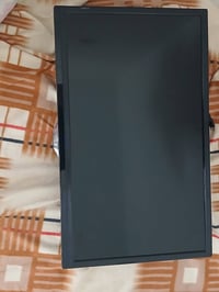 تلفزيون LG • ٢ قطع • ٣٢ بدون نت