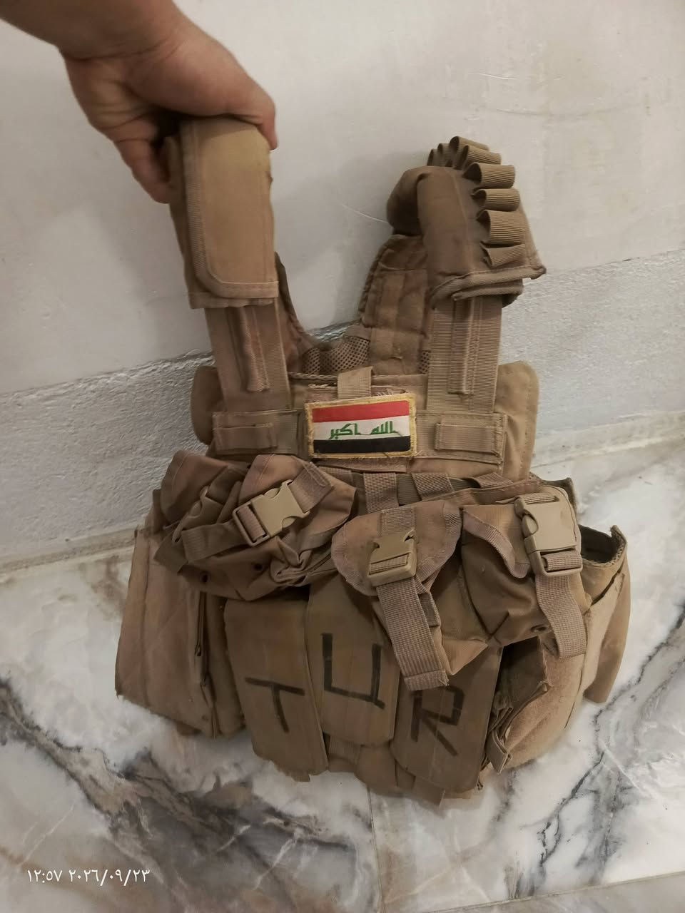 اعيد النشر بسب الوعود الكاذبه غراض للبيع بسعر مناسب الشراي يجي خاص مكاني حله ورديه ***********

نص مكتوب في الصور:
- ١٥:٢٥ ٢٠٢٦/٠٩/٢٦
- ١٢:٥٩ ٢٠٢٦/٠٩/٢٣
- ١٢:٥٨ ٢٠٢٦/٠٩/٢٣
- ١٢:٥٧ ٢٠٢٦/٠٩/٢٣