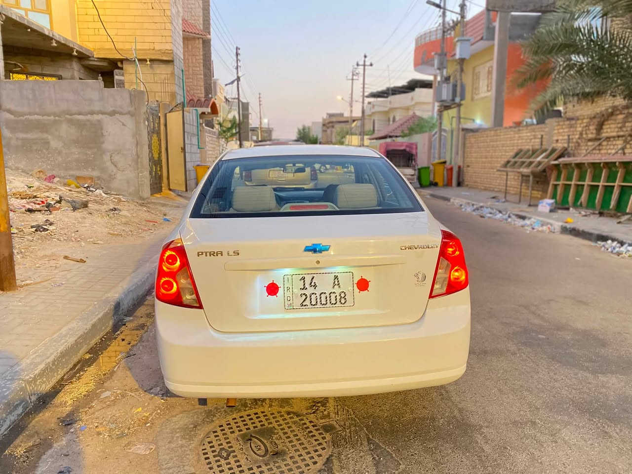 اوبترا خليجي٢٠١١ رقم مميز سنويه جديده رقم بصره شرط التحويل مكينه كير تبريد مكفولات حداده جديده ادامه كامله شاشه وكهربائيات كلها مكفوله سياره مبدله مداكر ثنين امامي وبيها ضربه صغيره بلجاملغ الخلفي بدون شاصي ولا دواخل غرفتها نضيفه بيها زنون عالي سياره كلش حلوه وجاهزه للاخير سعرها 67 وبيها مجال وبخدمتكم مكاني ابي الخصيب الوسطي *********** مامتواجد على الفيس  او مراوس بنيسان سني بدون فرق
