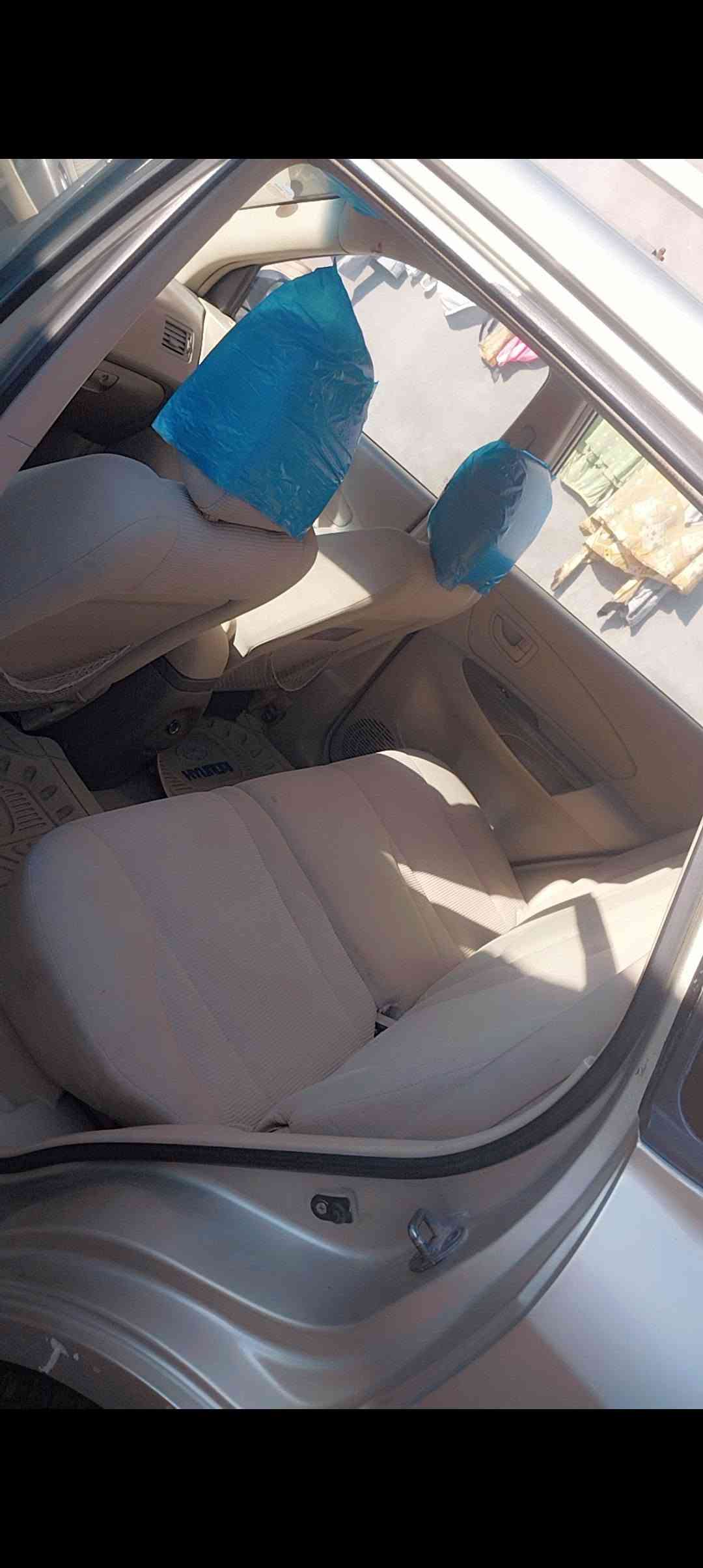 سلام عليكم توسان سليمانيه ادوات ادوات كص جنطه متومه سليمانيه طبق الصل السياره جديده من كلشي عنواني واسط العزيزيه معروض 35 ورقه***********
