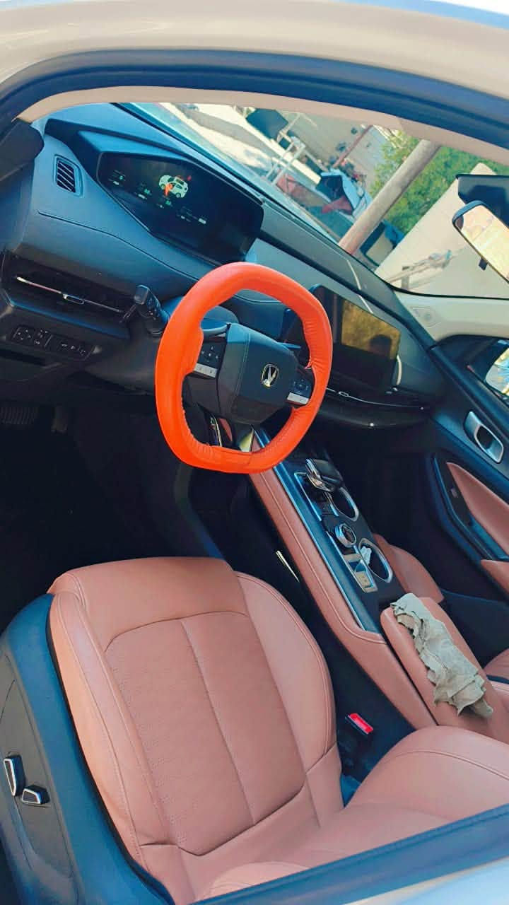 العنوان   بغداد السيدية  التواصل ع رقم.   ***********موديل 25  باسمي. التحويل مباشر. 35 مليون. وبيه مجال بسيط
